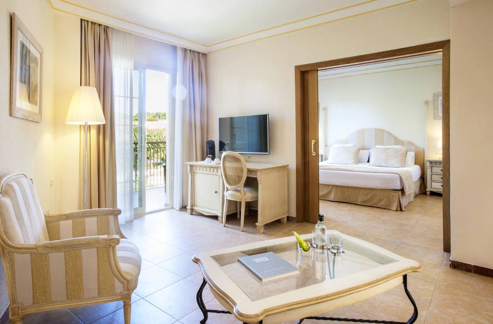 VIVA Cala Mesquida Suites & Spa Adults Only 16+.