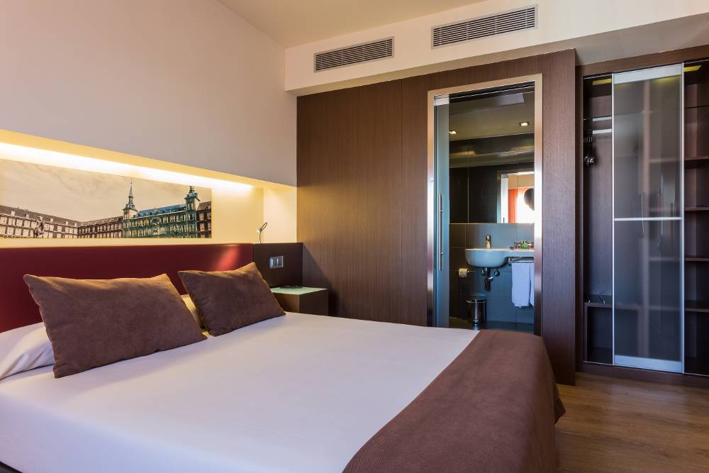Crowne Plaza Madrid Centre Retiro, an IHG Hotel
