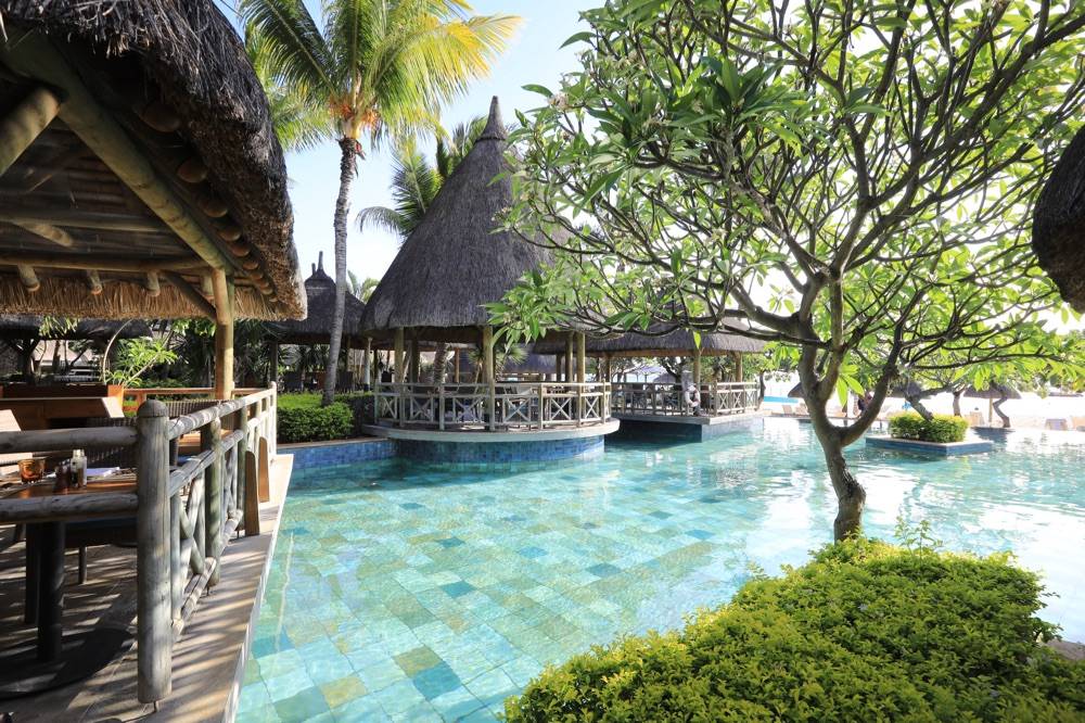 La Pirogue, A Sun Resort