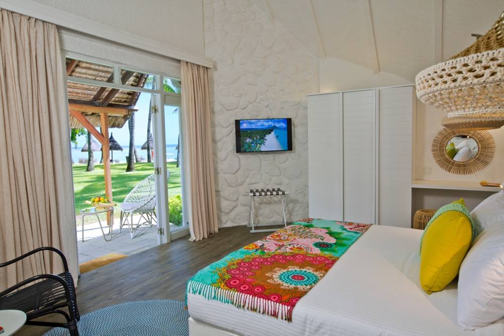La Pirogue, A Sun Resort