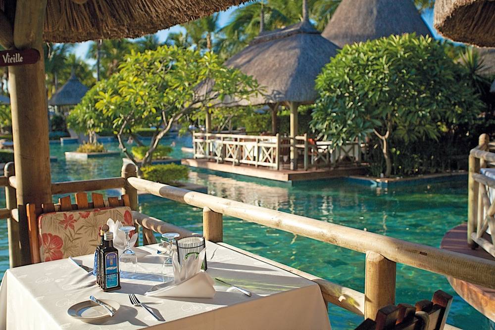 La Pirogue, A Sun Resort