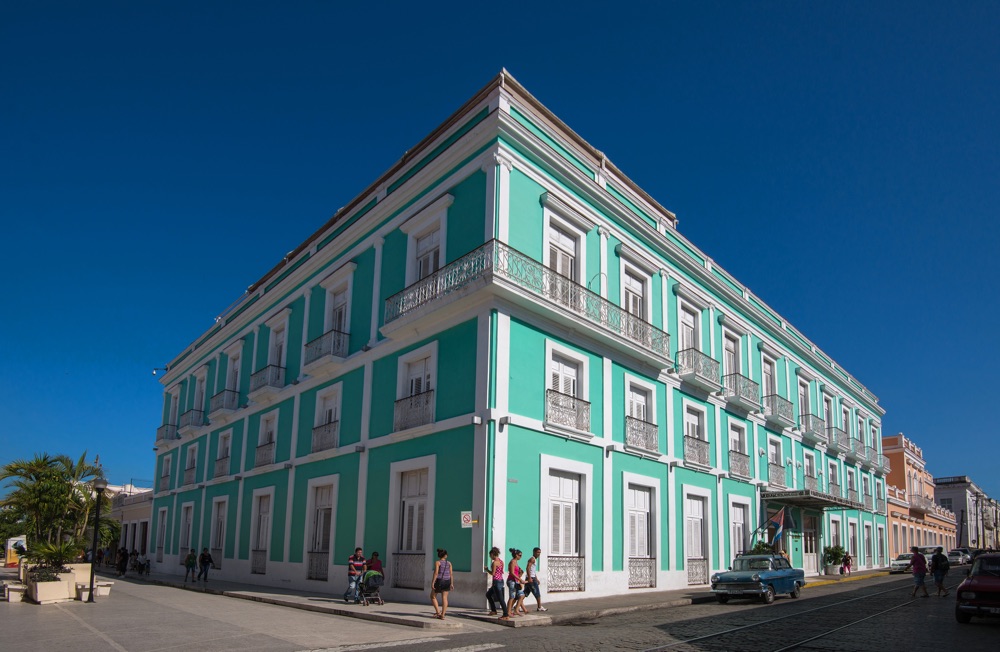 Hotel La Union Affiliated by Melia