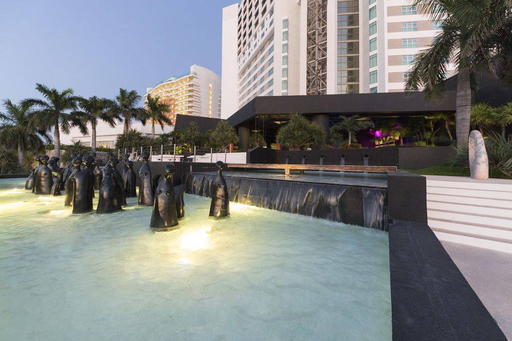 Melody Maker Cancún