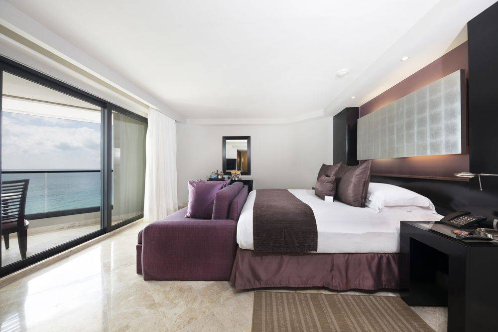 Melody Maker Cancún