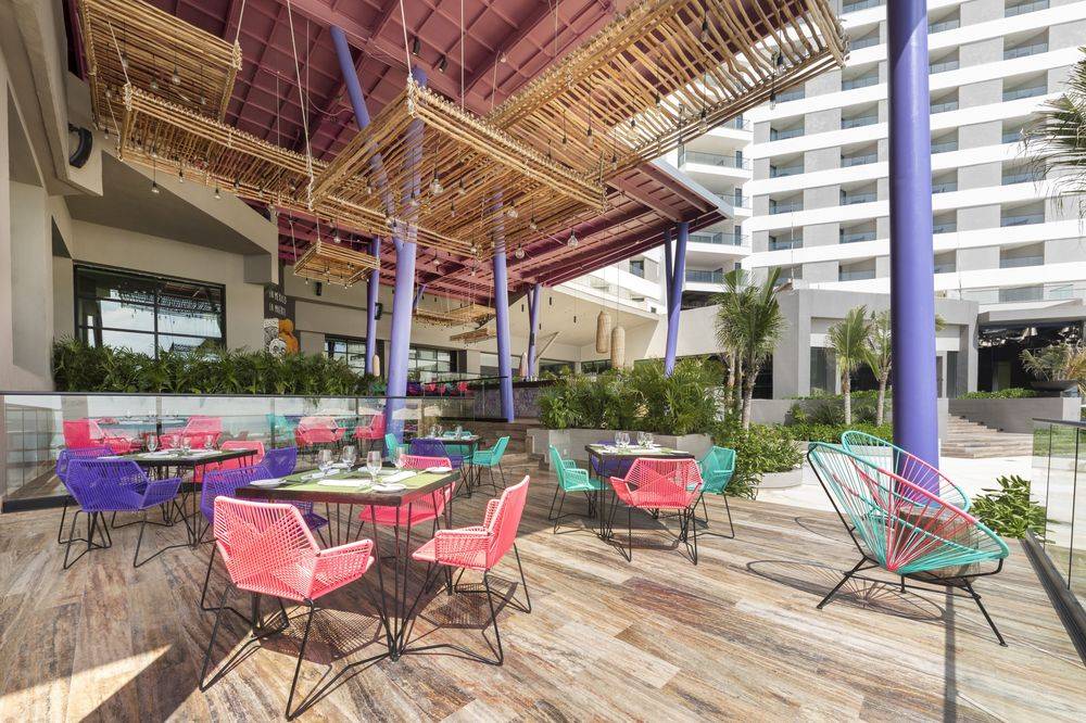 Melody Maker Cancún