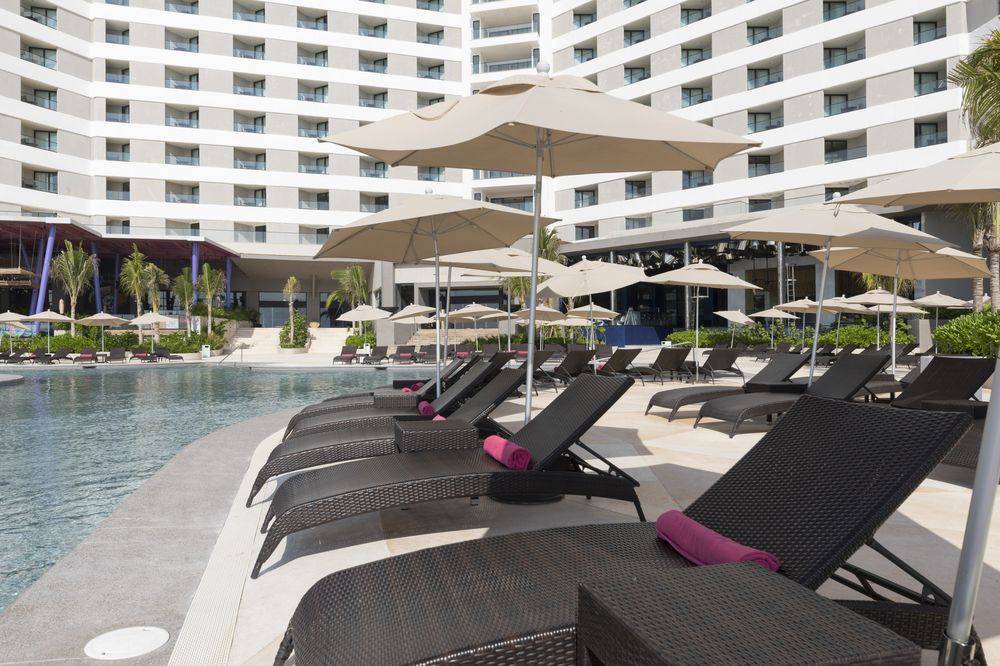 Melody Maker Cancún