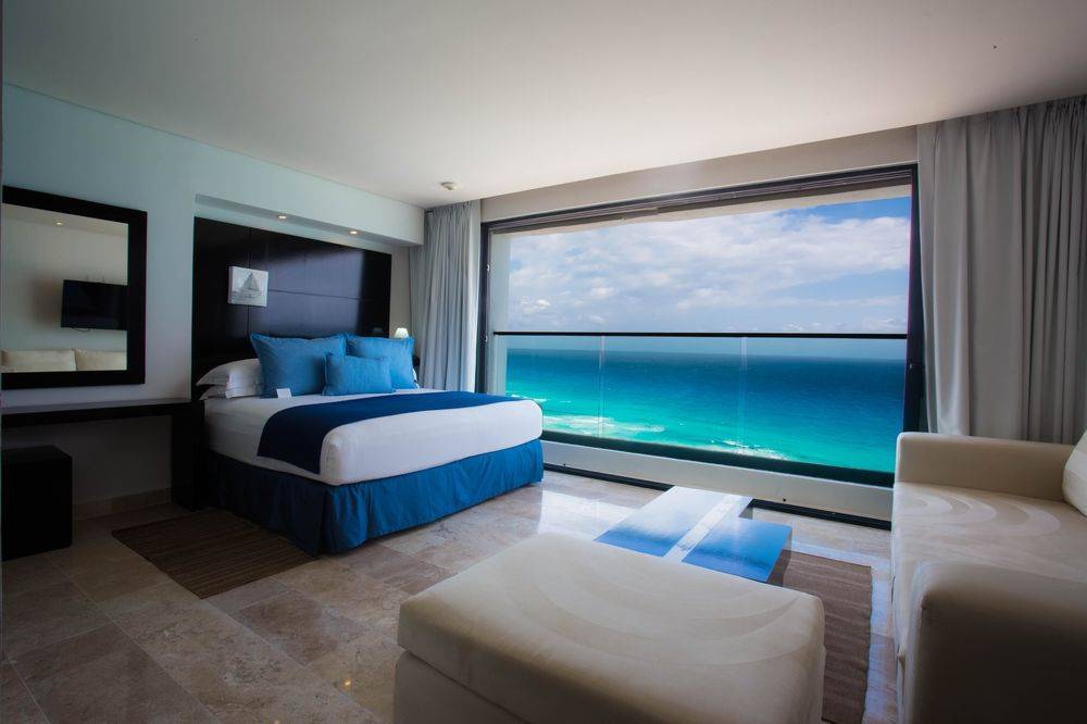 Melody Maker Cancún