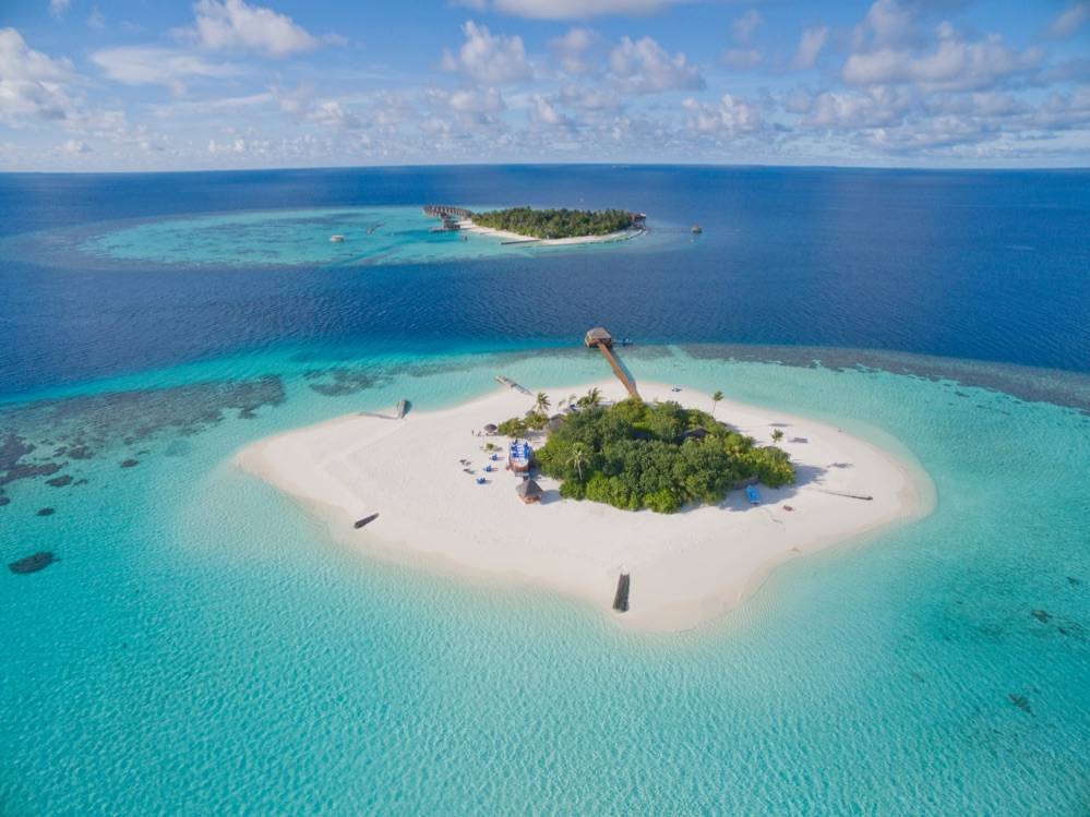 Outrigger Maldives Maafushivaru Resort