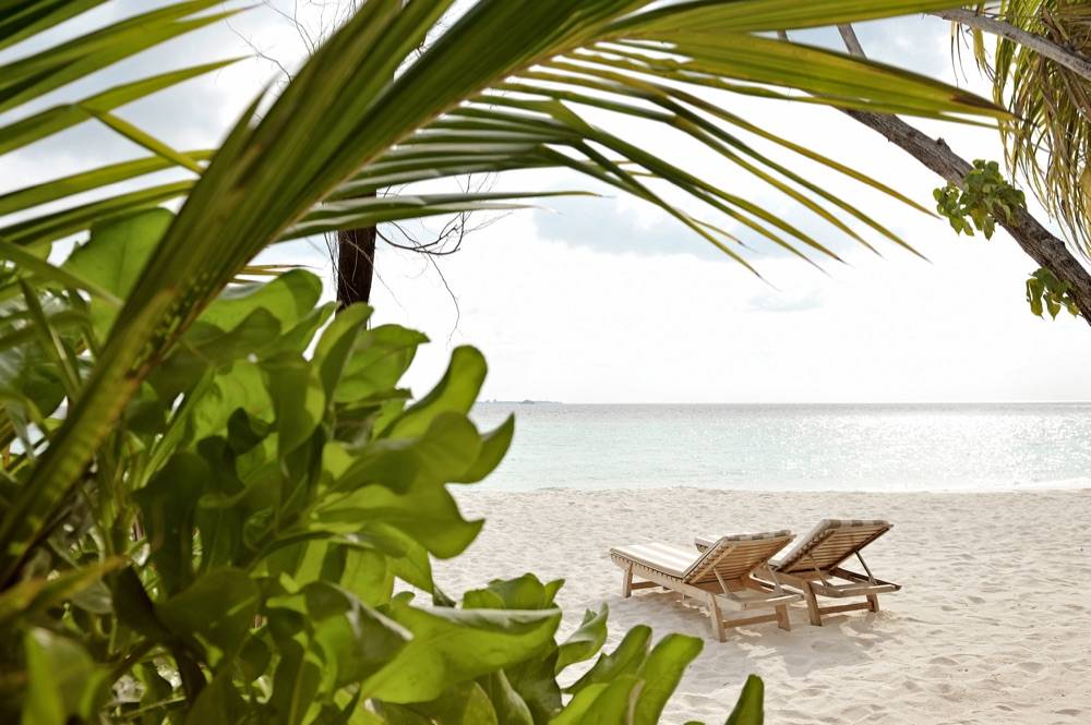 Outrigger Maldives Maafushivaru Resort