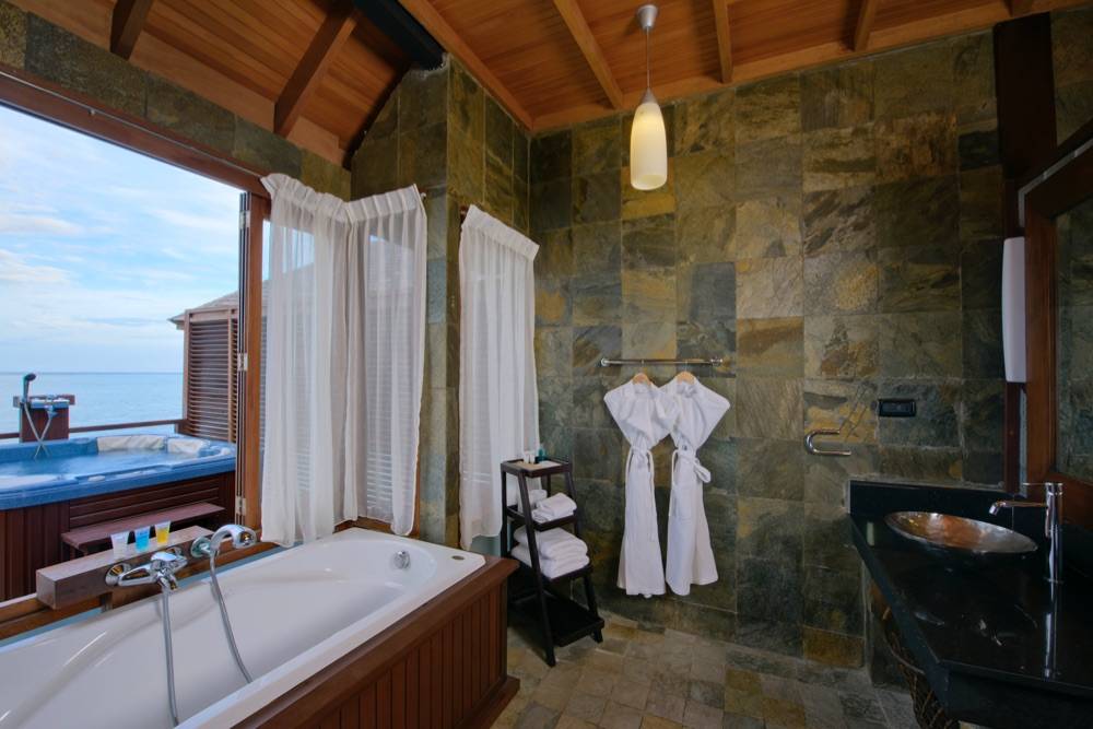 Olhuveli Beach And Spa Resort