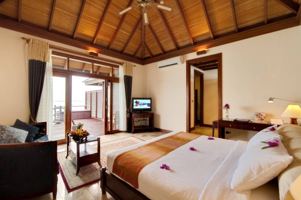 Olhuveli Beach And Spa Resort