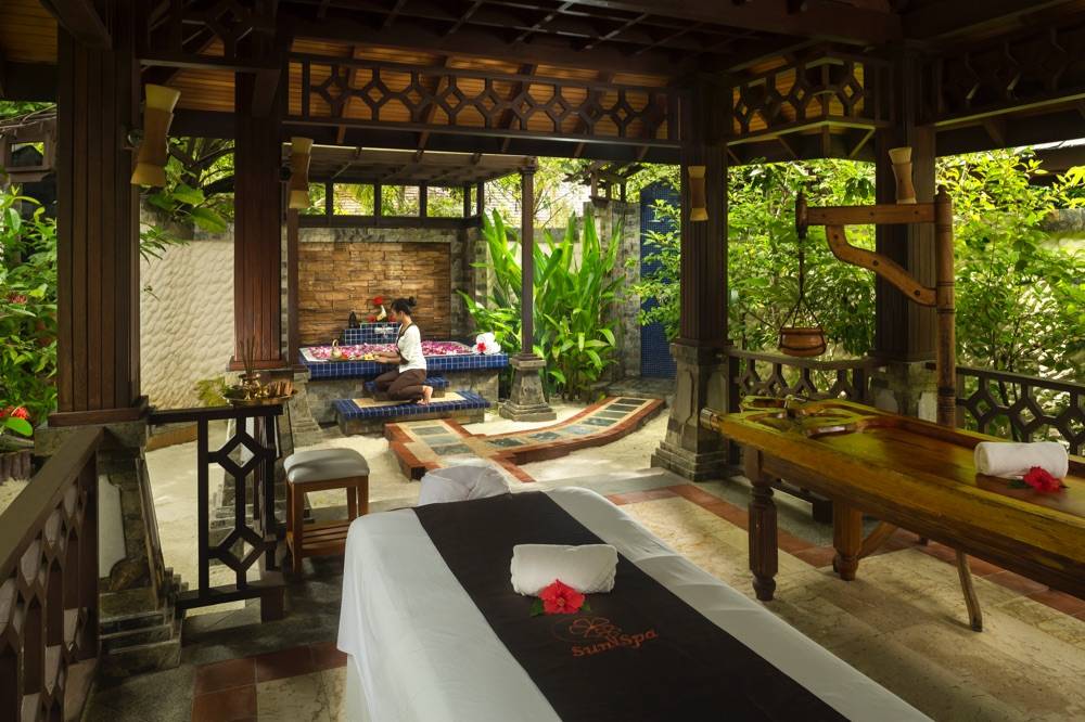 Olhuveli Beach And Spa Resort