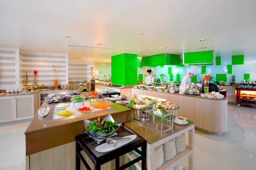 Hilton Garden Inn Bangkok Silom