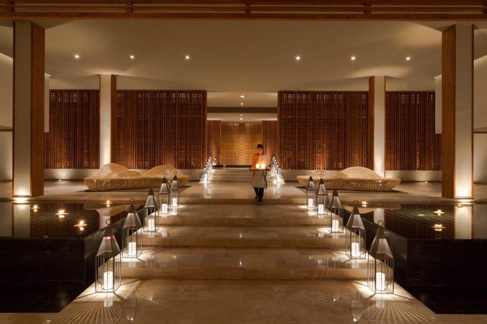 Crowne Plaza Panwa Beach Resort