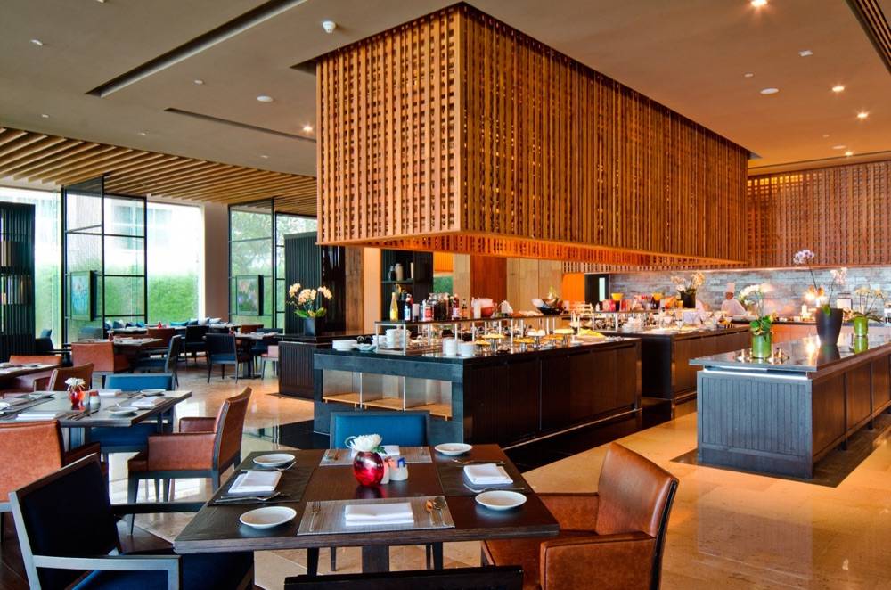 Crowne Plaza Panwa Beach Resort