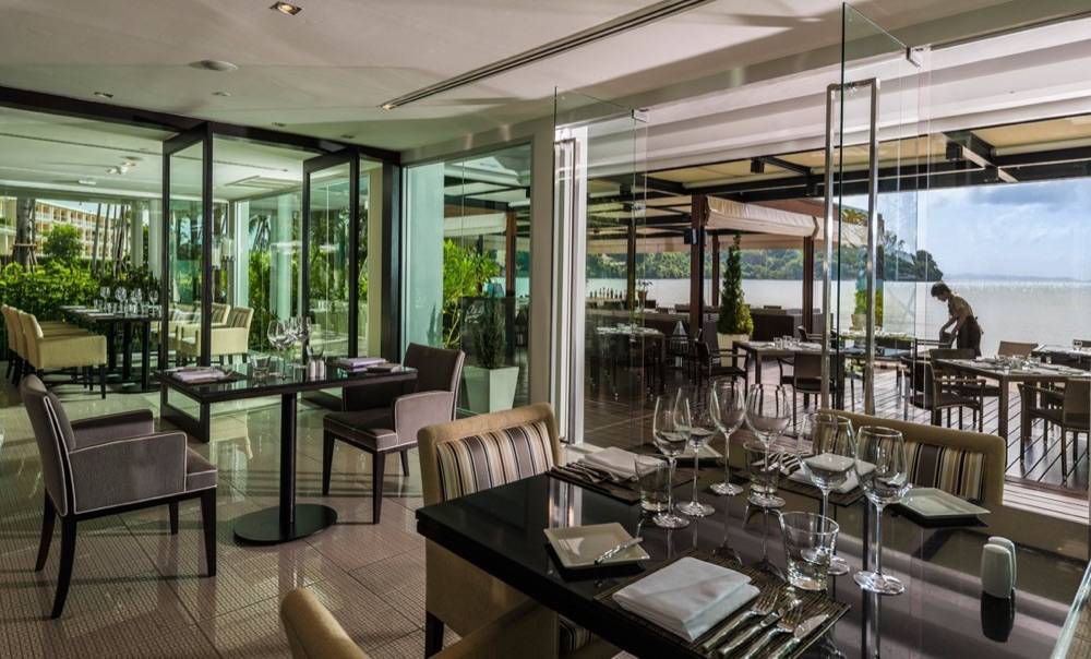 Crowne Plaza Panwa Beach Resort