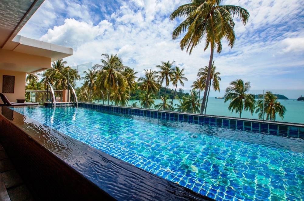 Crowne Plaza Panwa Beach Resort