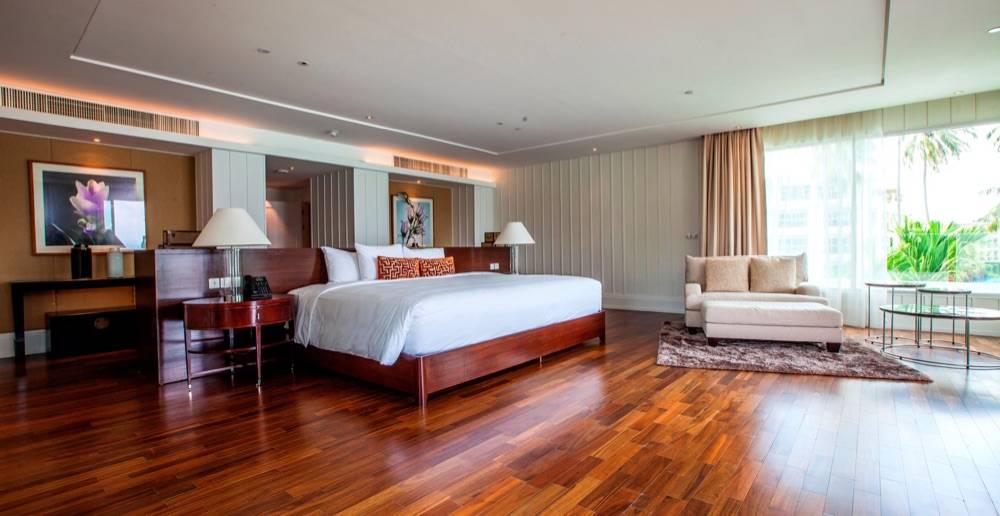 Crowne Plaza Panwa Beach Resort