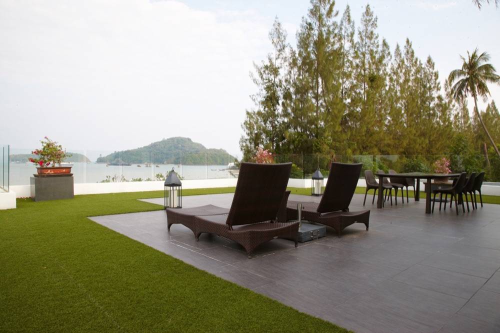 Crowne Plaza Panwa Beach Resort
