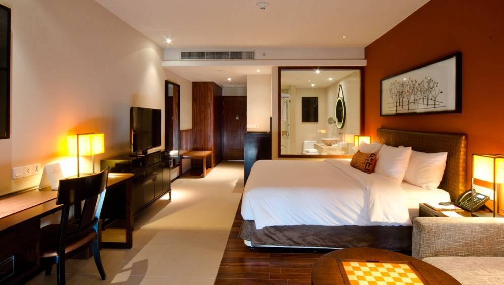 Crowne Plaza Panwa Beach Resort