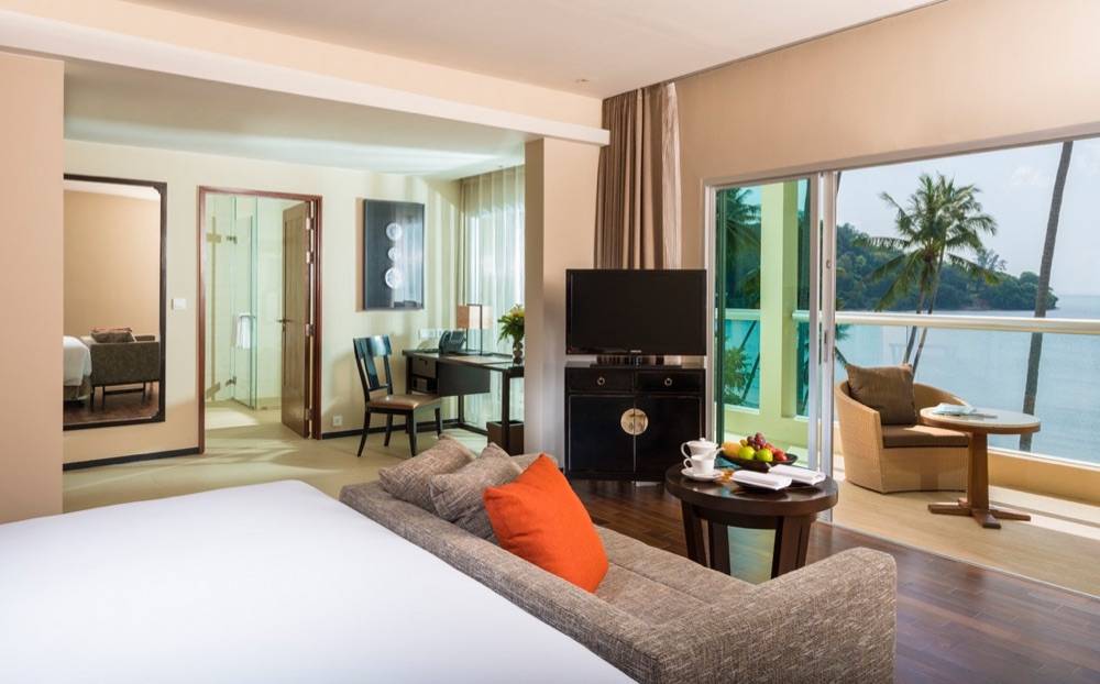 Crowne Plaza Panwa Beach Resort