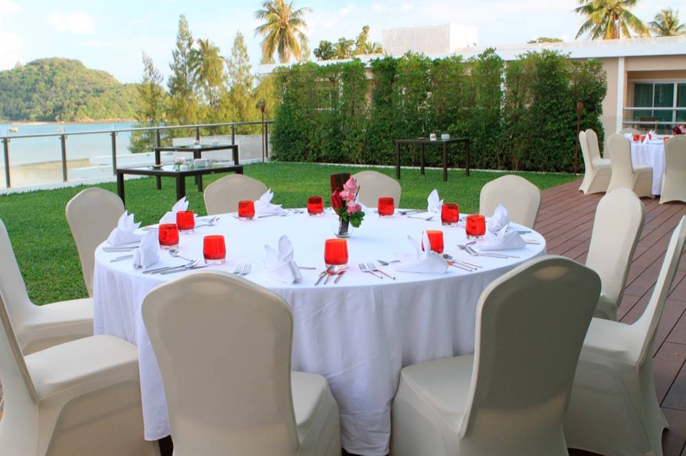 Crowne Plaza Panwa Beach Resort