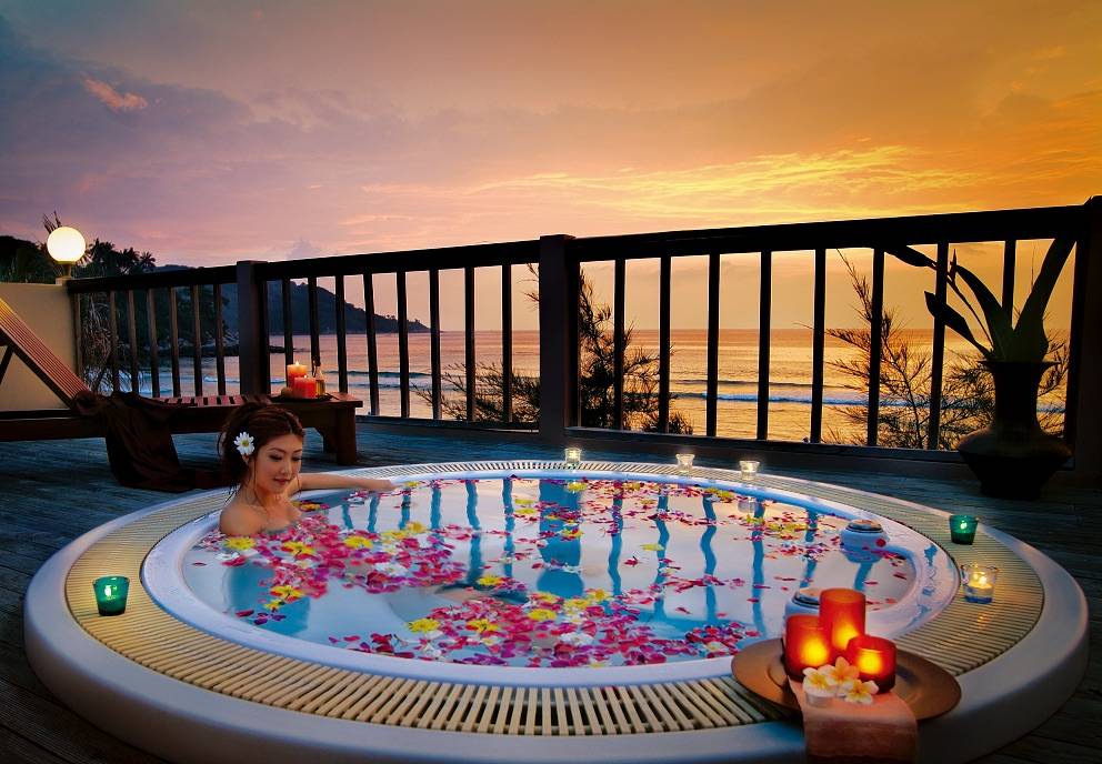 Katathani Phuket Beach Resort