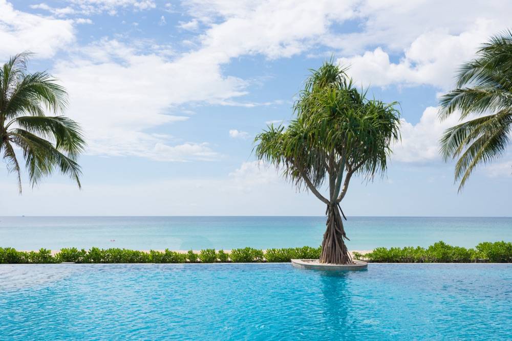 Katathani Phuket Beach Resort
