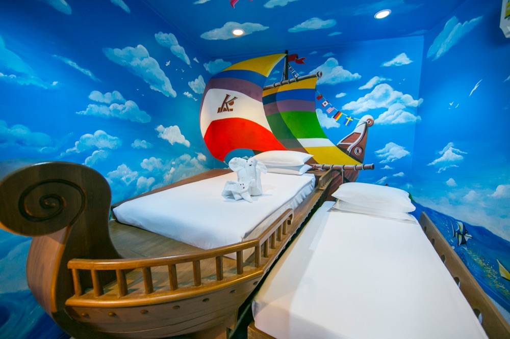 Katathani Phuket Beach Resort