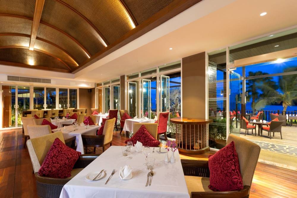 Pullman Phuket Panwa Beach Resort