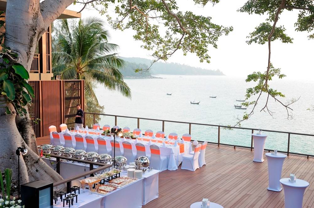 Pullman Phuket Arcadia Naithon Beach