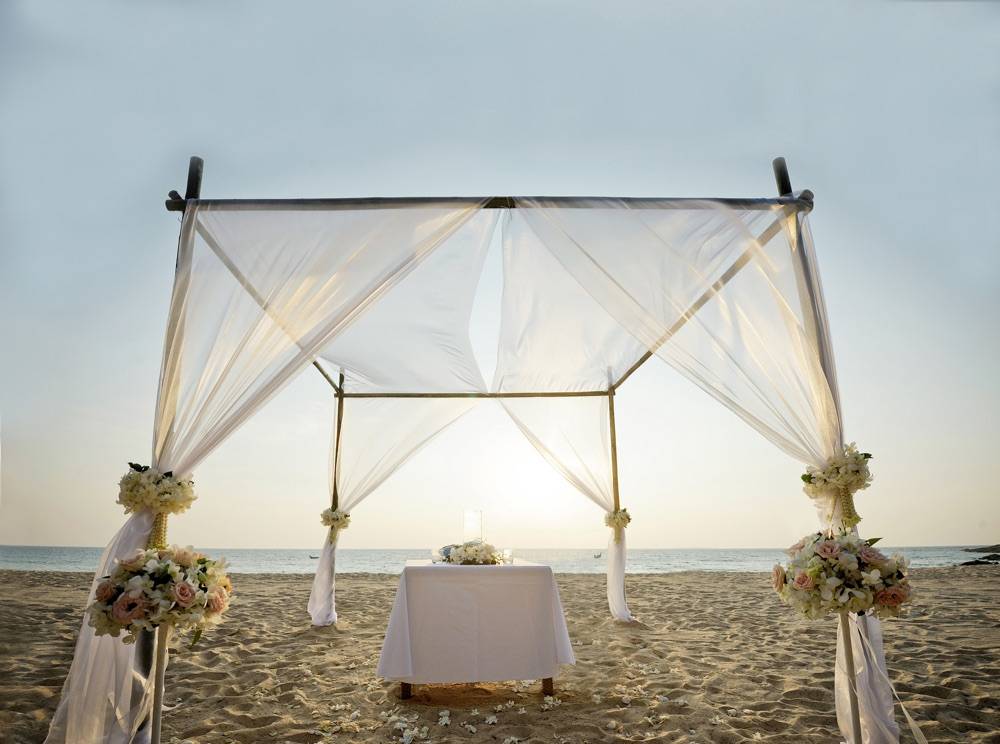 Pullman Phuket Arcadia Naithon Beach
