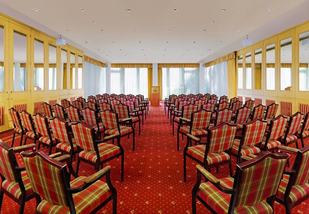 Sheraton Salzburg Hotel