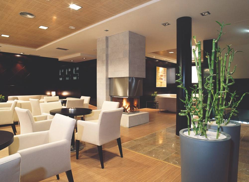Oca Palacio de la Llorea Hotel & Spa