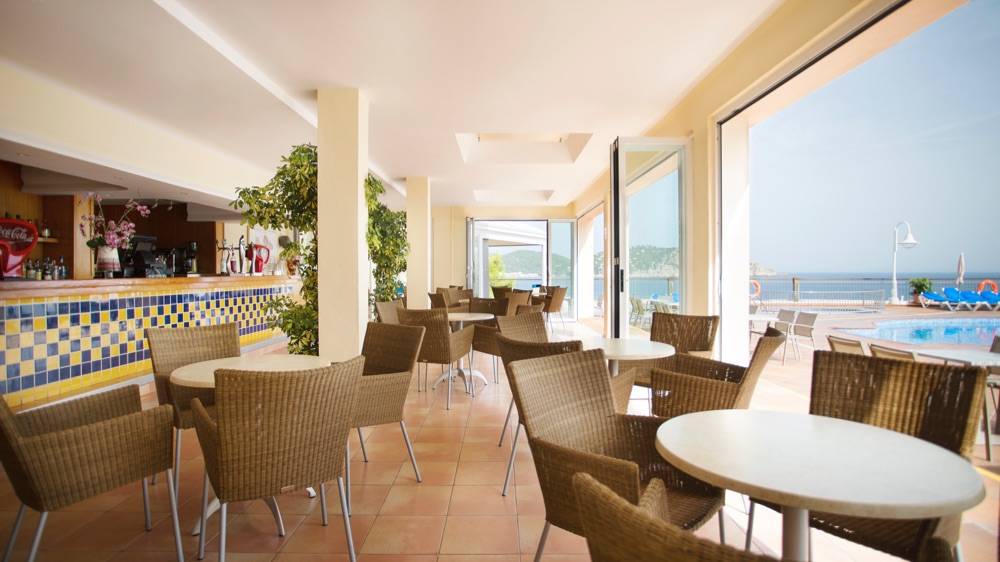 Invisa Figueral Resort (Cala Blanca & Cala Verde)