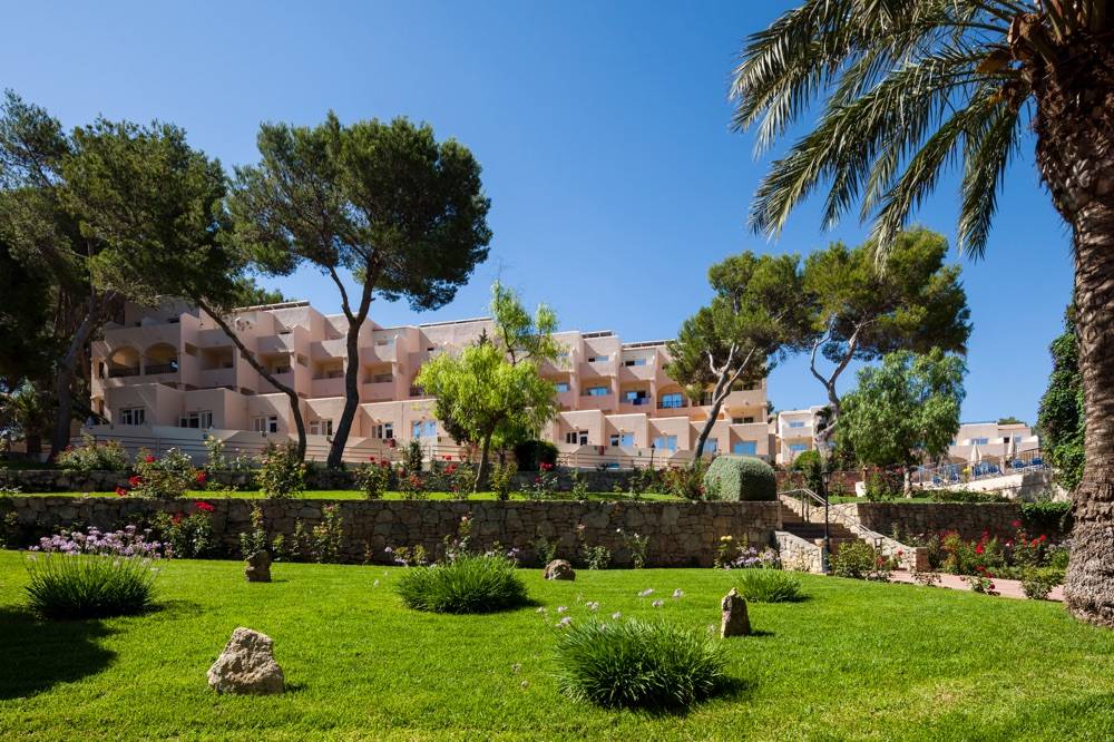 Invisa Figueral Resort (Cala Blanca & Cala Verde)