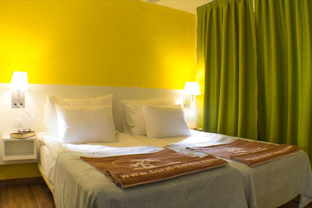 Hotel Coral California