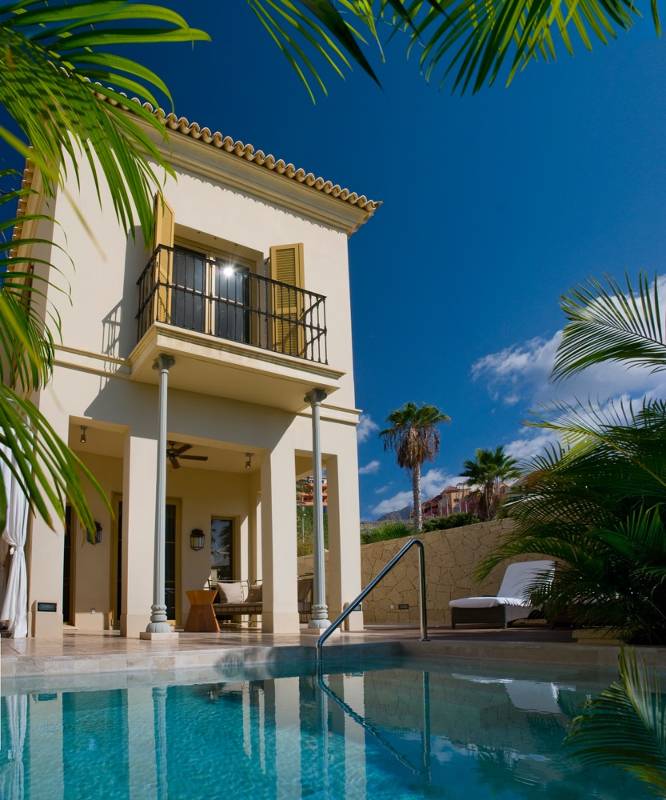 Bahia Del Duque Resort