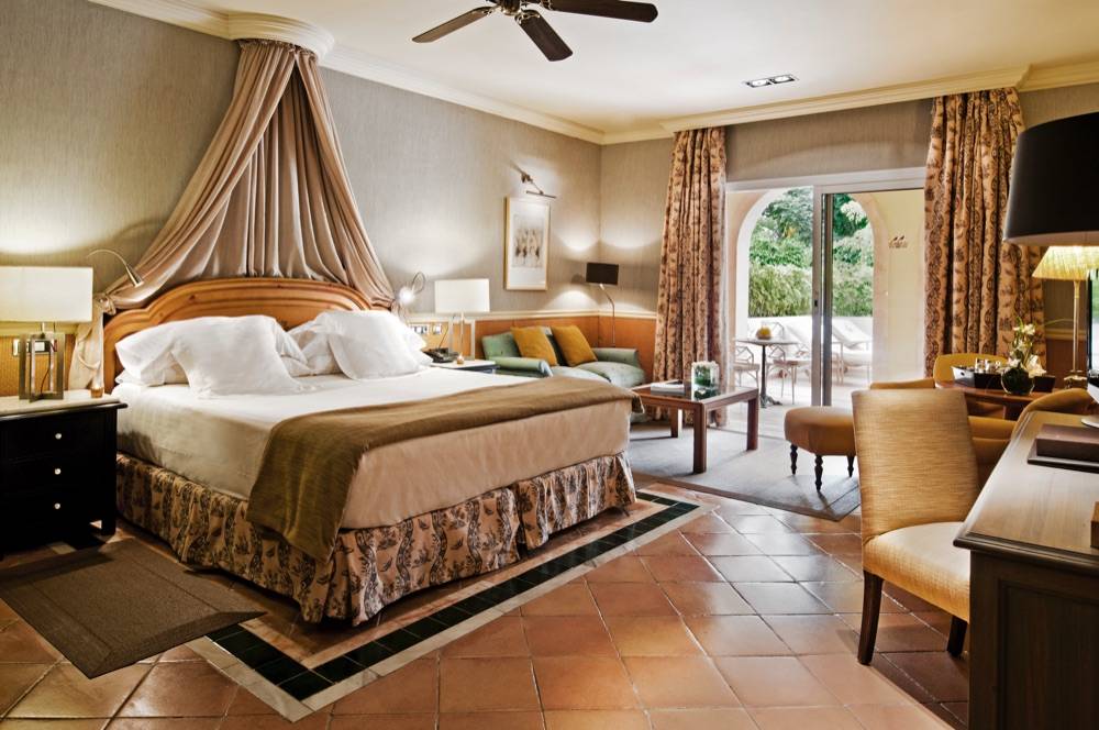 Bahia Del Duque Resort