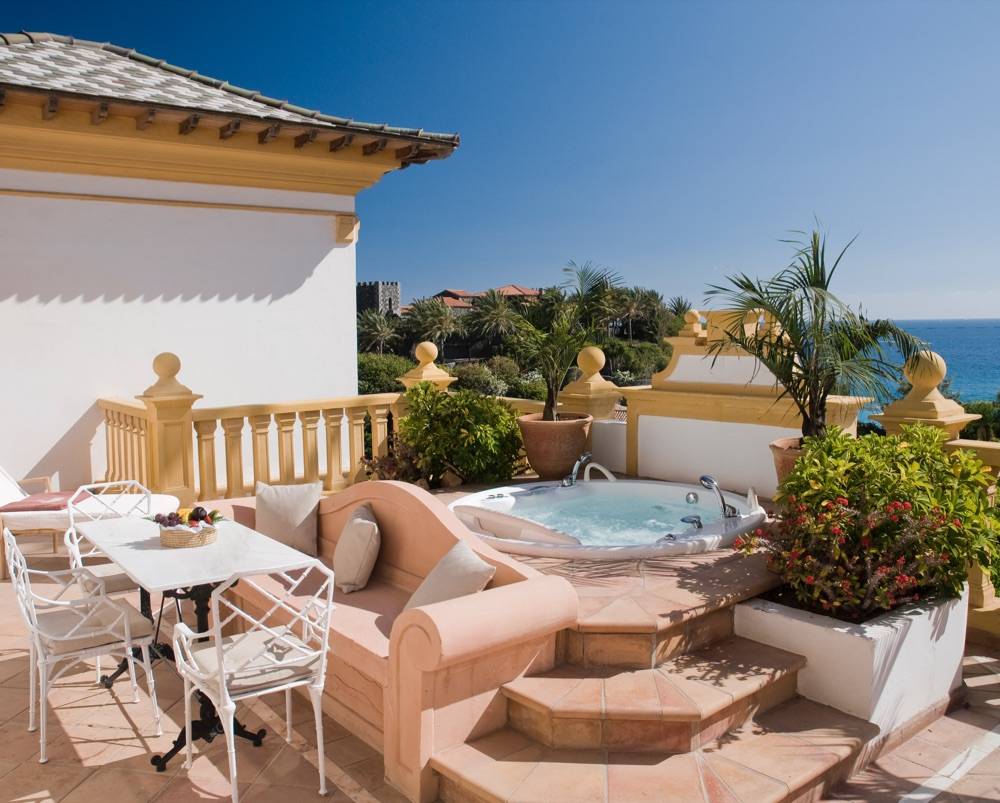 Bahia Del Duque Resort