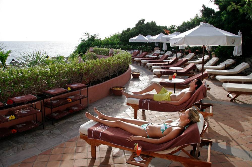 Bahia Del Duque Resort