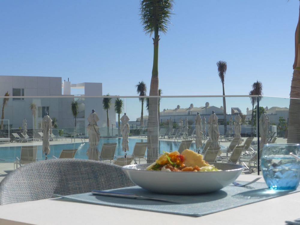 Hotel Lava Beach