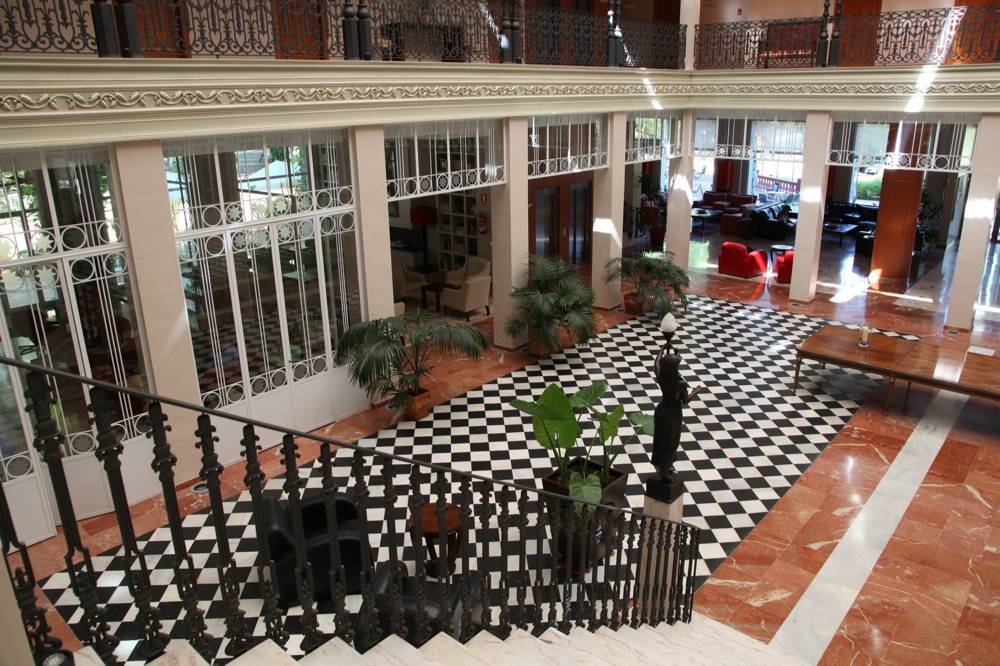 Gran Hotel Aqualange - Balneario de Alange