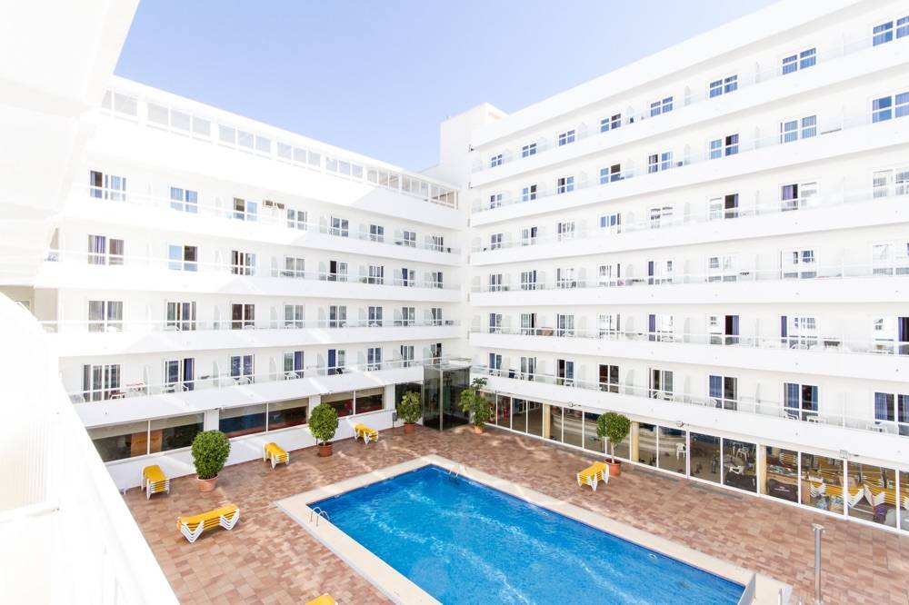 Hotel Port Fiesta Park