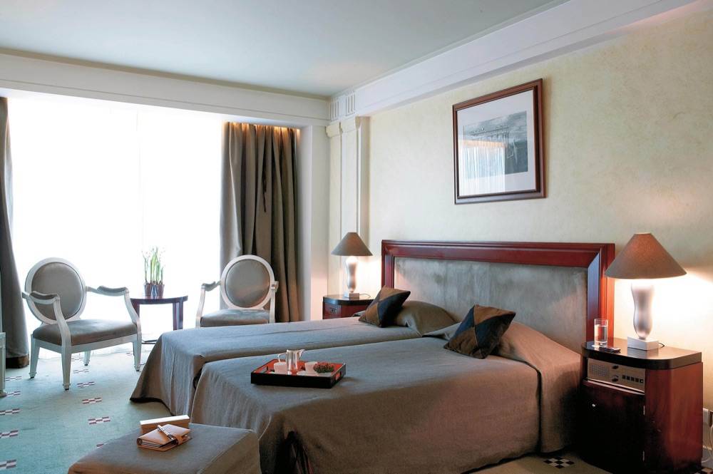 Njv Athens Plaza Hotel