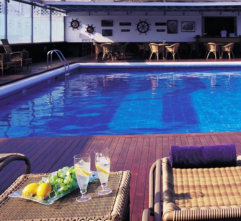 Divani Caravel