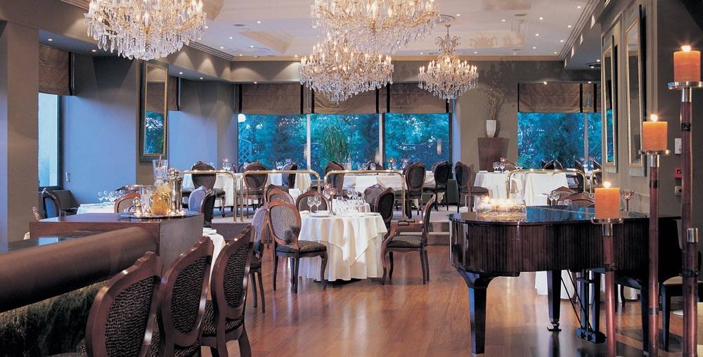 Divani Caravel