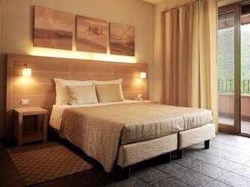Meridiana Country Hotel