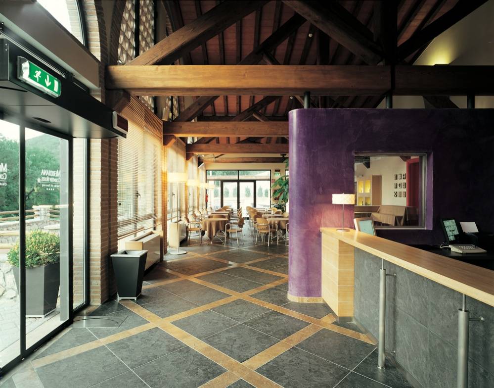 Meridiana Country Hotel