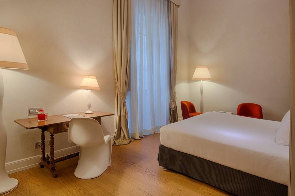 Porta Rossa Hotel Firenze, Colbert Collection